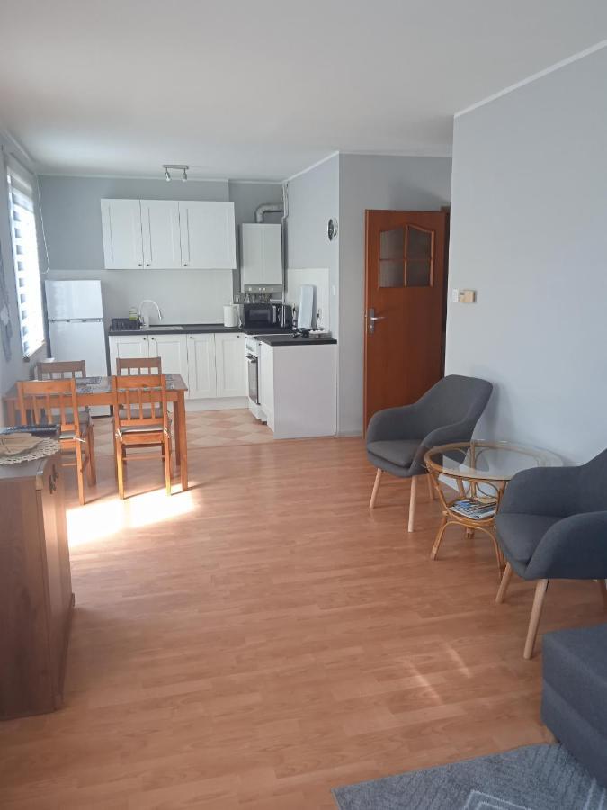Sloneczny Apartament W Centrum Pieknych Karkonoszy Jelenia Góra Buitenkant foto
